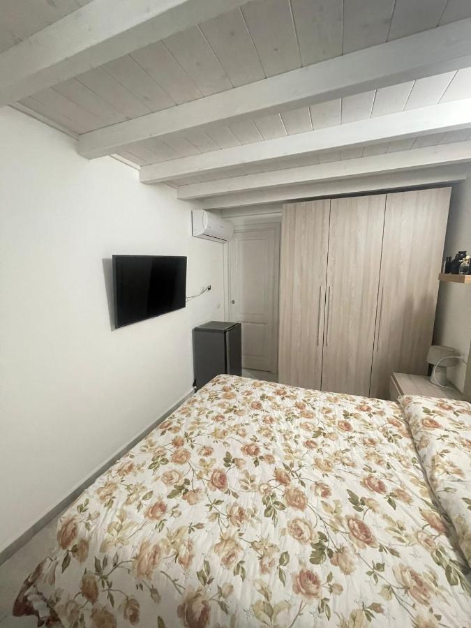 Bed and Breakfast La Perla Del Mare 2 La Caletta Exteriér fotografie
